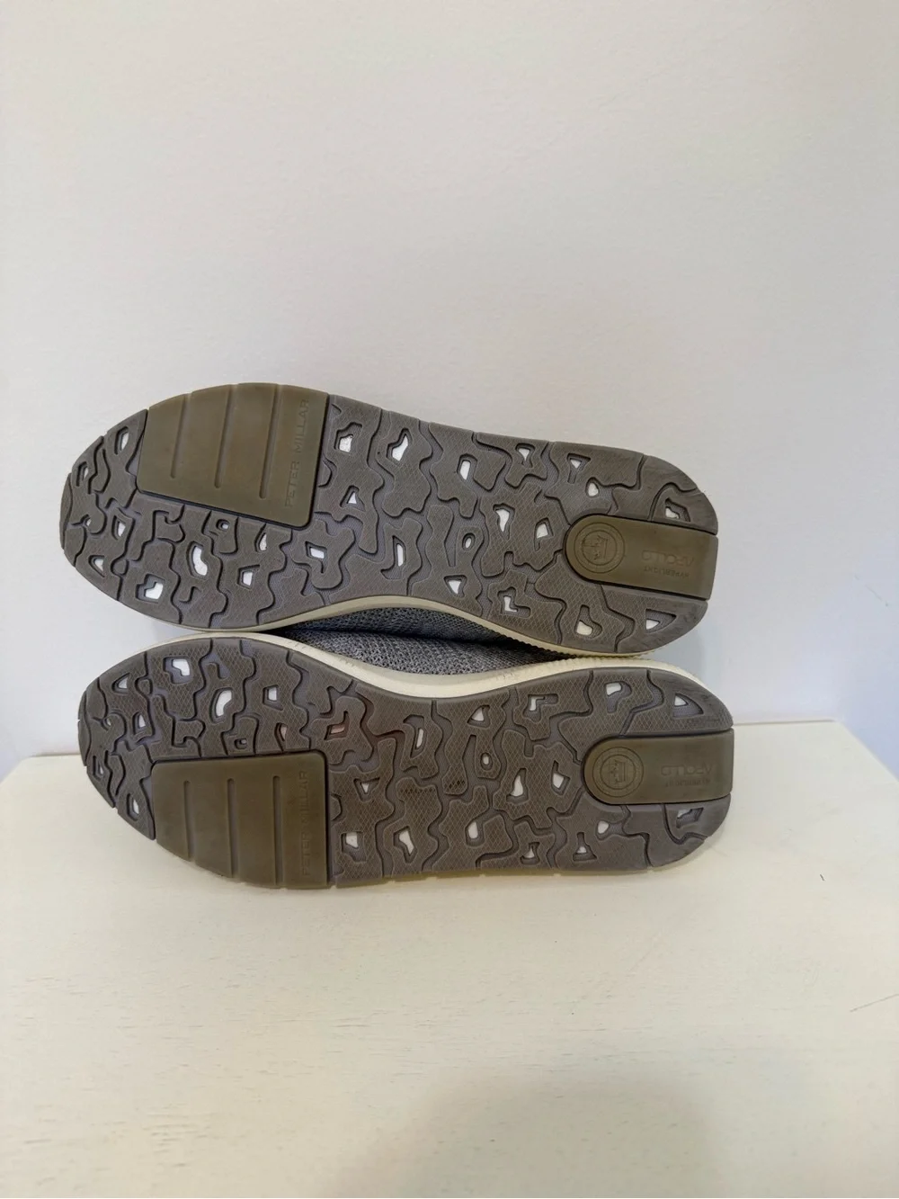 Peter Millar Women’s Crown Sport Hyperlight Apollo Sneaker Shoes Gray Size 10